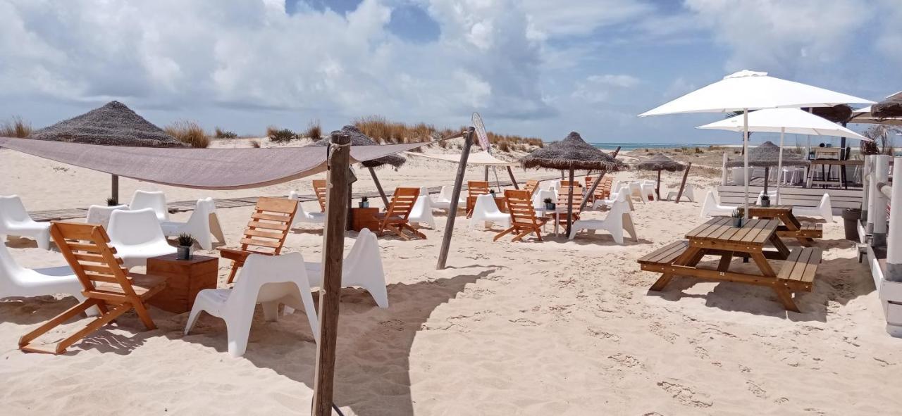Le Boucanier Tavira Buitenkant foto