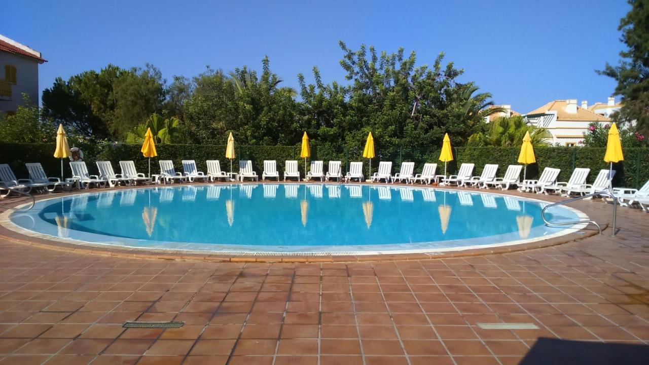 Le Boucanier Tavira Buitenkant foto